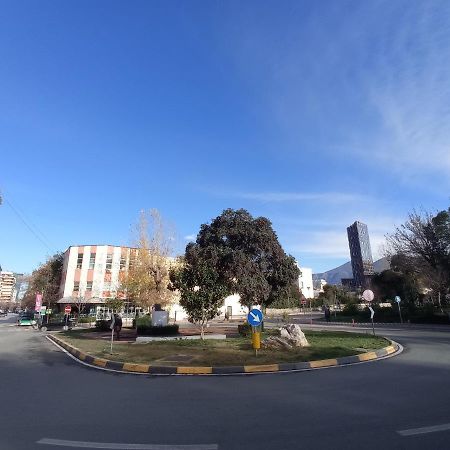 Tirana Apartment Garda Eksteriør bilde